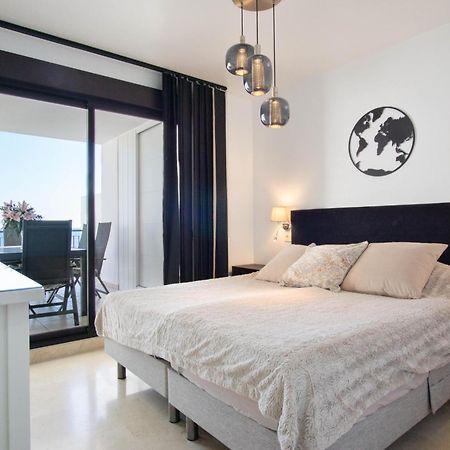 Beautiful Apartment With Stunning Sea Views And A Large Terrace! 토록스 외부 사진