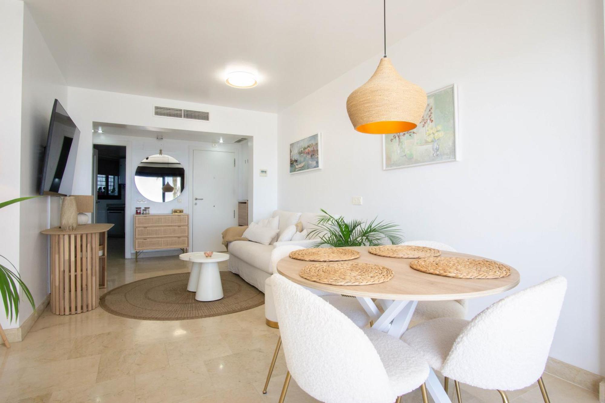 Beautiful Apartment With Stunning Sea Views And A Large Terrace! 토록스 외부 사진